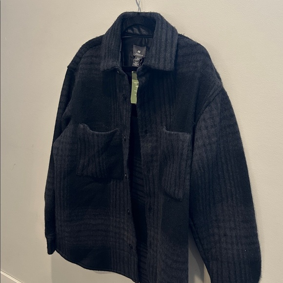 H&M Black Ribbed Button-Up Shacket - Picture 3 of 7